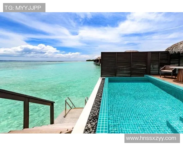 私人泳池设计理念与创意打造舒适奢华的水上休闲空间